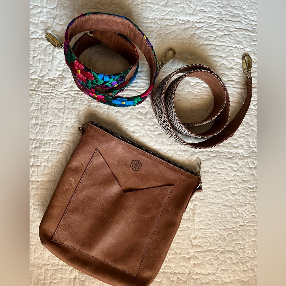 The Root Collective, small purse w/ interchangeable straps